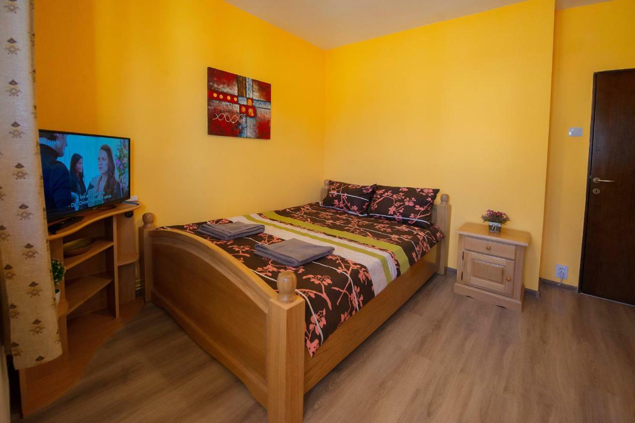 Luna Apartment ブラショフ エクステリア 写真